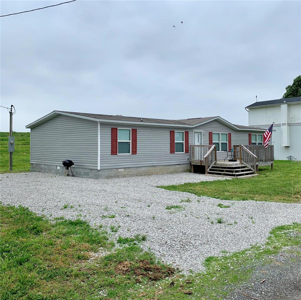 624 Main Street Keyesport, IL 62253 - Photo 1 of 36 Gallery Image 1