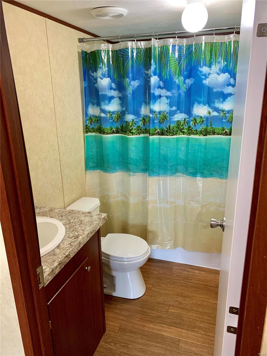 624 Main Street Keyesport, IL 62253 - Photo 11 of 36 Gallery Image 11