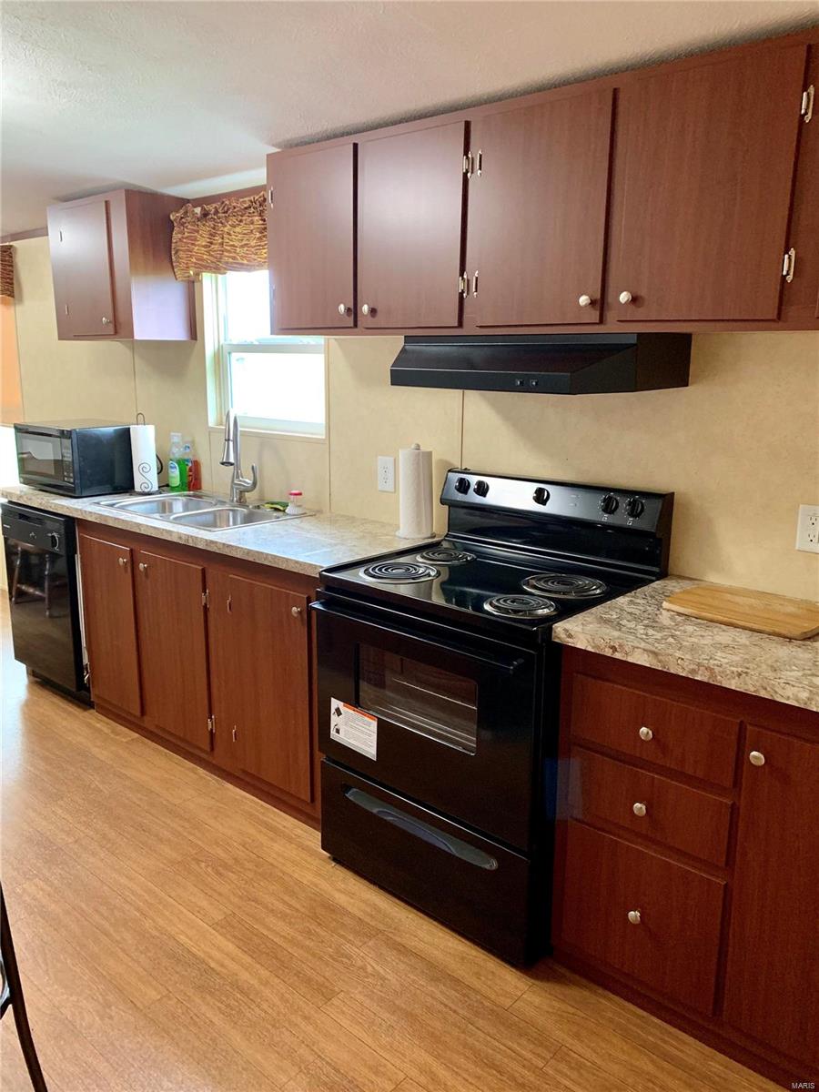 624 Main Street Keyesport, IL 62253 - Photo 19 of 36 Gallery Image 19