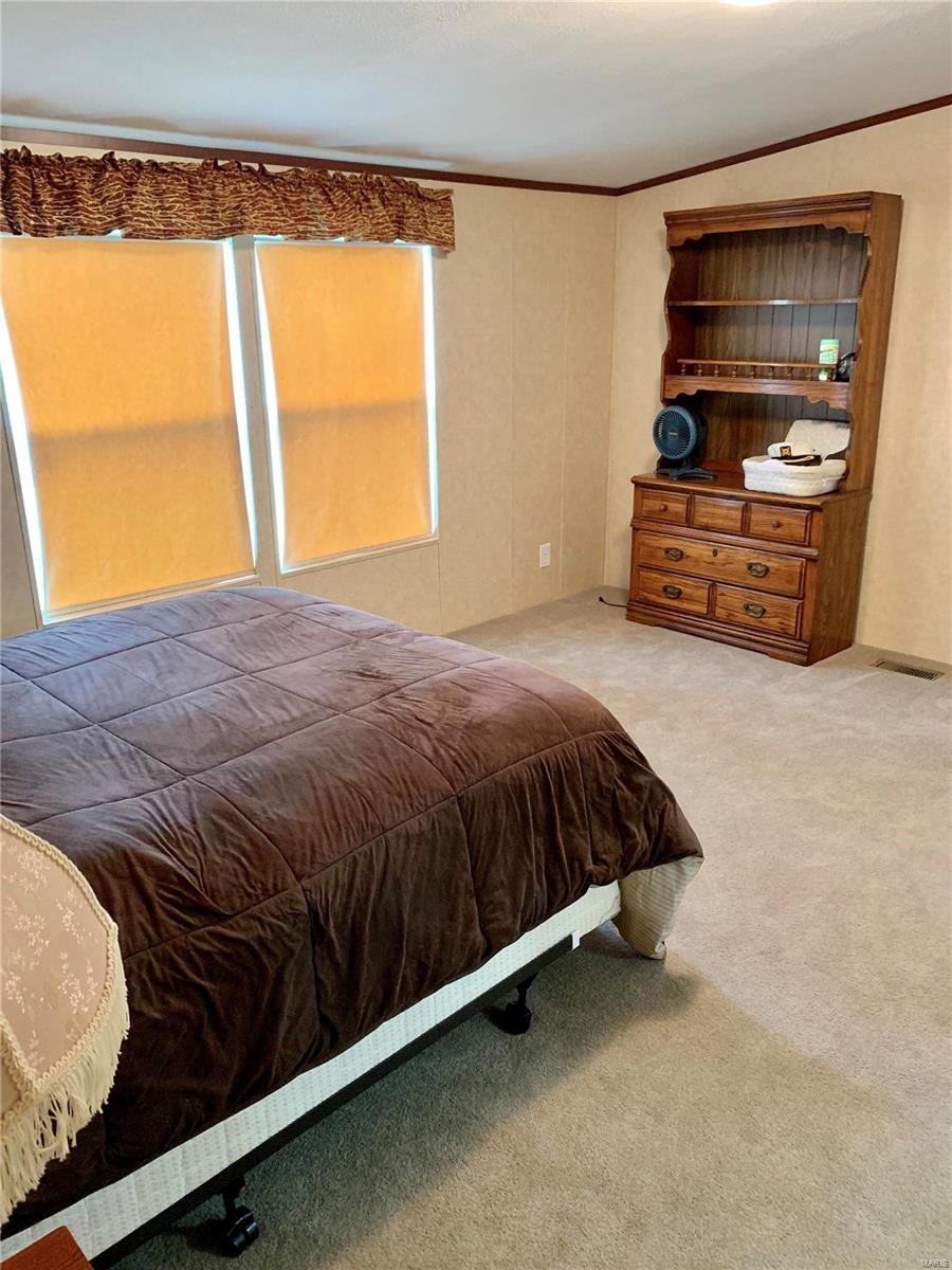 624 Main Street Keyesport, IL 62253 - Photo 25 of 36 Gallery Image 25