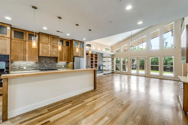 $5,750 | 3772 Seguin Drive, Dallas, TX 75220