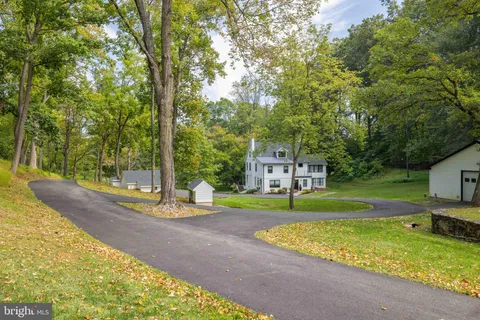 $2,395,000 | 2701 Montchanin Road, Wilmington, DE 19807