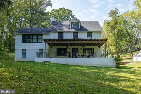$2,395,000 | 2701 Montchanin Road, Wilmington, DE 19807