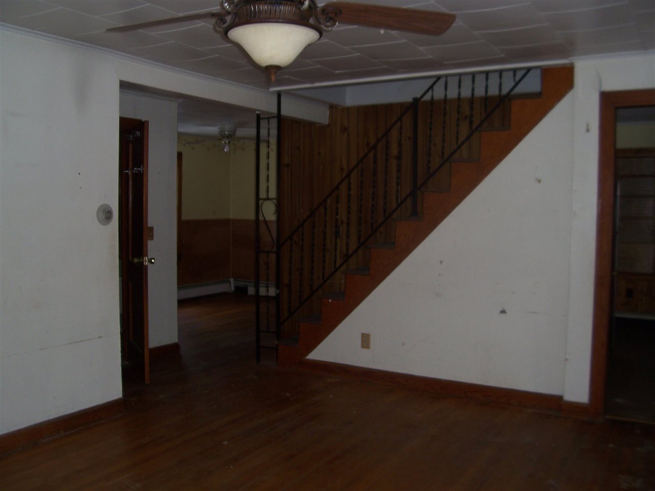 838 Jackson Cross Road Pownal, VT 05261 - Photo 4 of 15