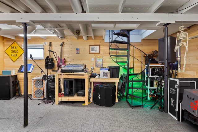 a view of a garage with stuff