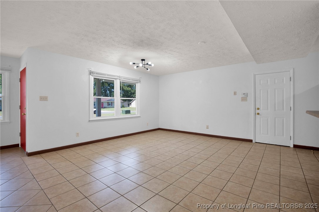 2231 Tolgate Road Fayetteville, NC 28304 - Photo 3 of 19