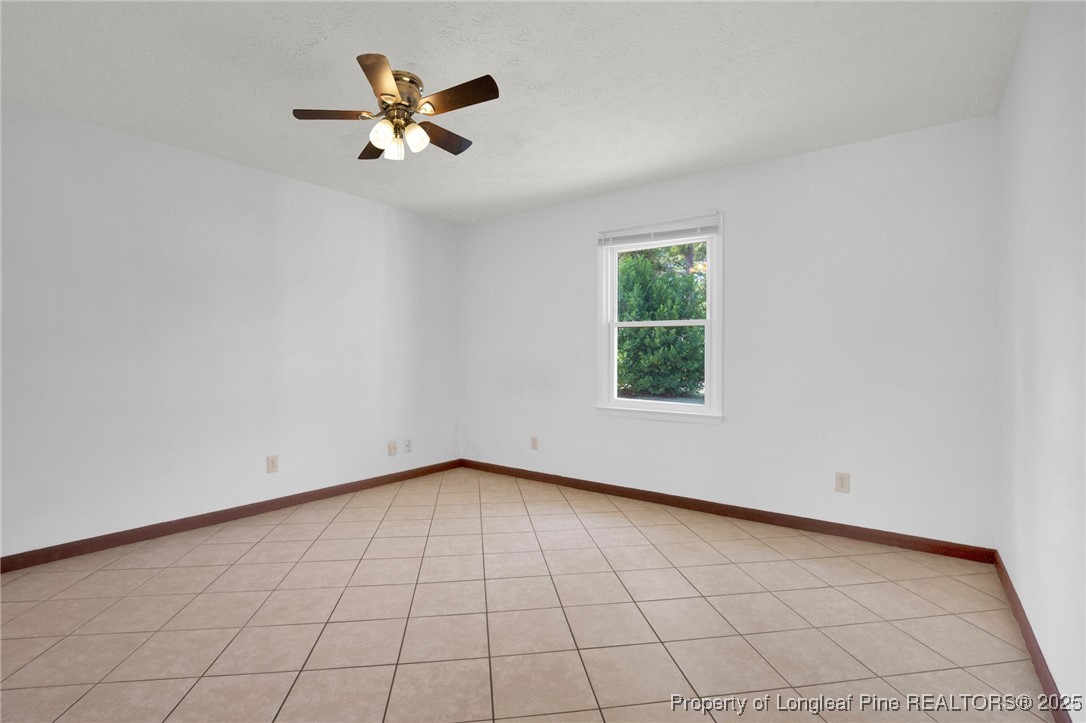 2231 Tolgate Road Fayetteville, NC 28304 - Photo 9 of 19