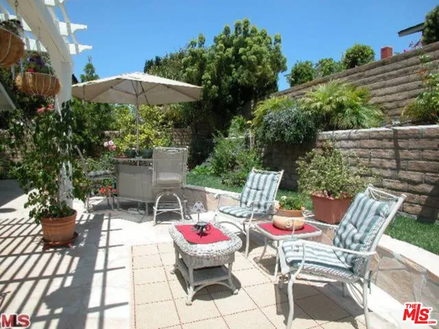 $6,250 | 5241 West Goldenwood Drive, Ladera Heights, CA 90302