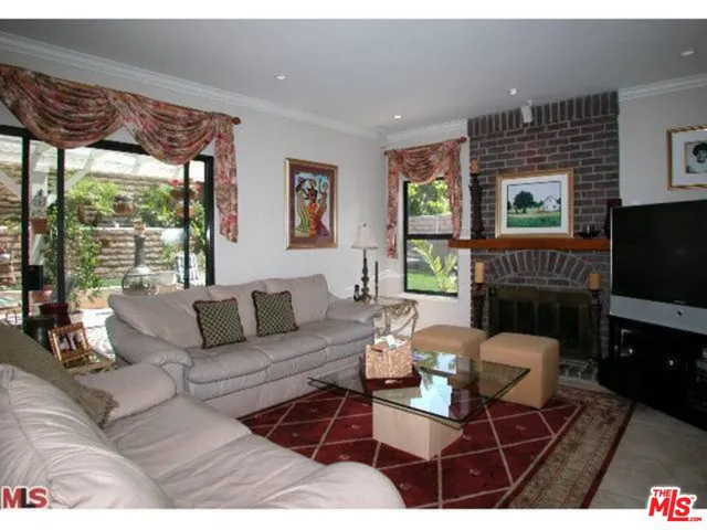 $6,250 | 5241 West Goldenwood Drive, Ladera Heights, CA 90302