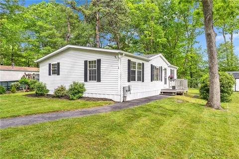$189,000 | 13 Liena Rose Way, Coventry, RI 02816