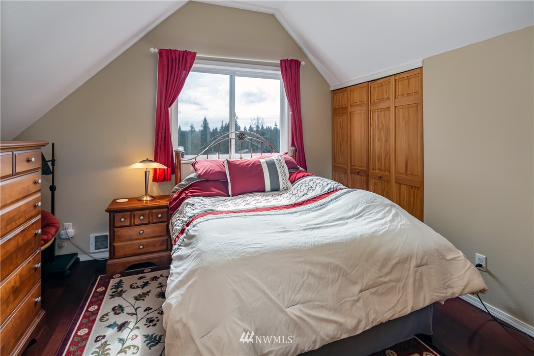 12231 Rainbow Road Arlington, WA 98223 - Photo 15 of 34