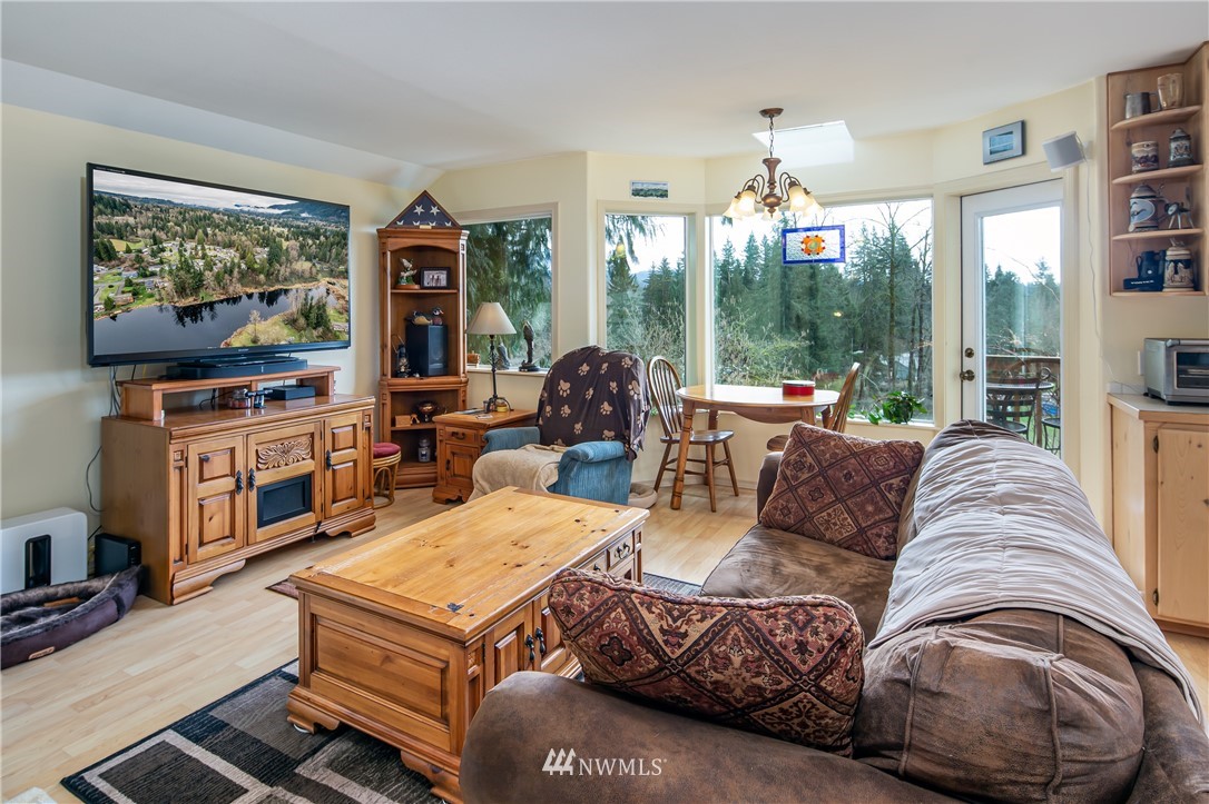 12231 Rainbow Road Arlington, WA 98223 - Photo 4 of 34
