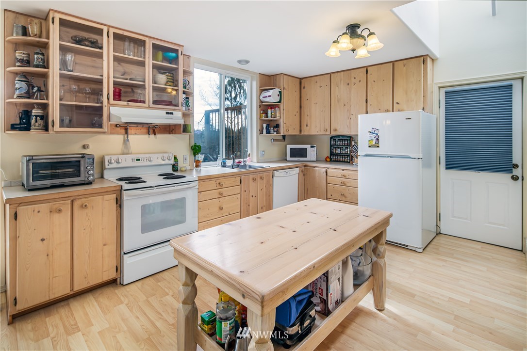 12231 Rainbow Road Arlington, WA 98223 - Photo 10 of 34