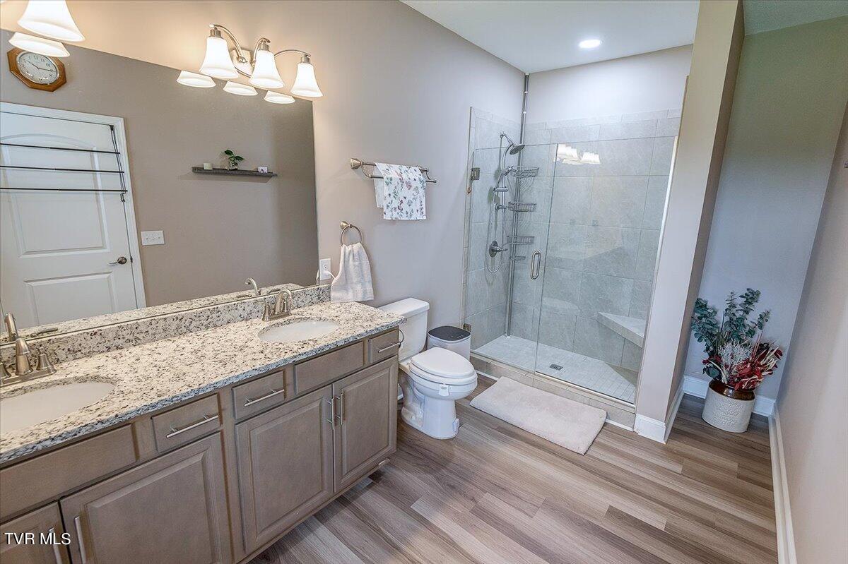 1250 McMillan Road Midway, TN 37809 - Photo 15 of 37 34-Shannon-H-1250-McMillan-Interior-6644