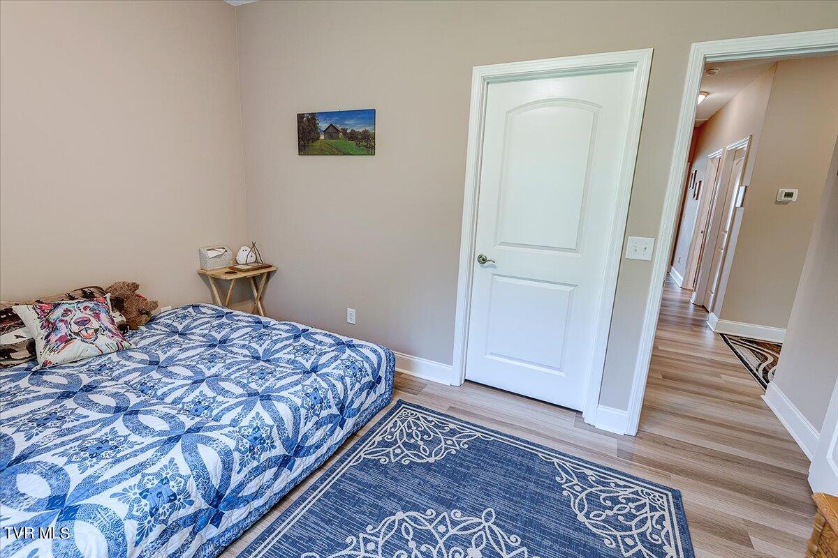 1250 McMillan Road Midway, TN 37809 - Photo 18 of 37 28-Shannon-H-1250-McMillan-Interior-6585