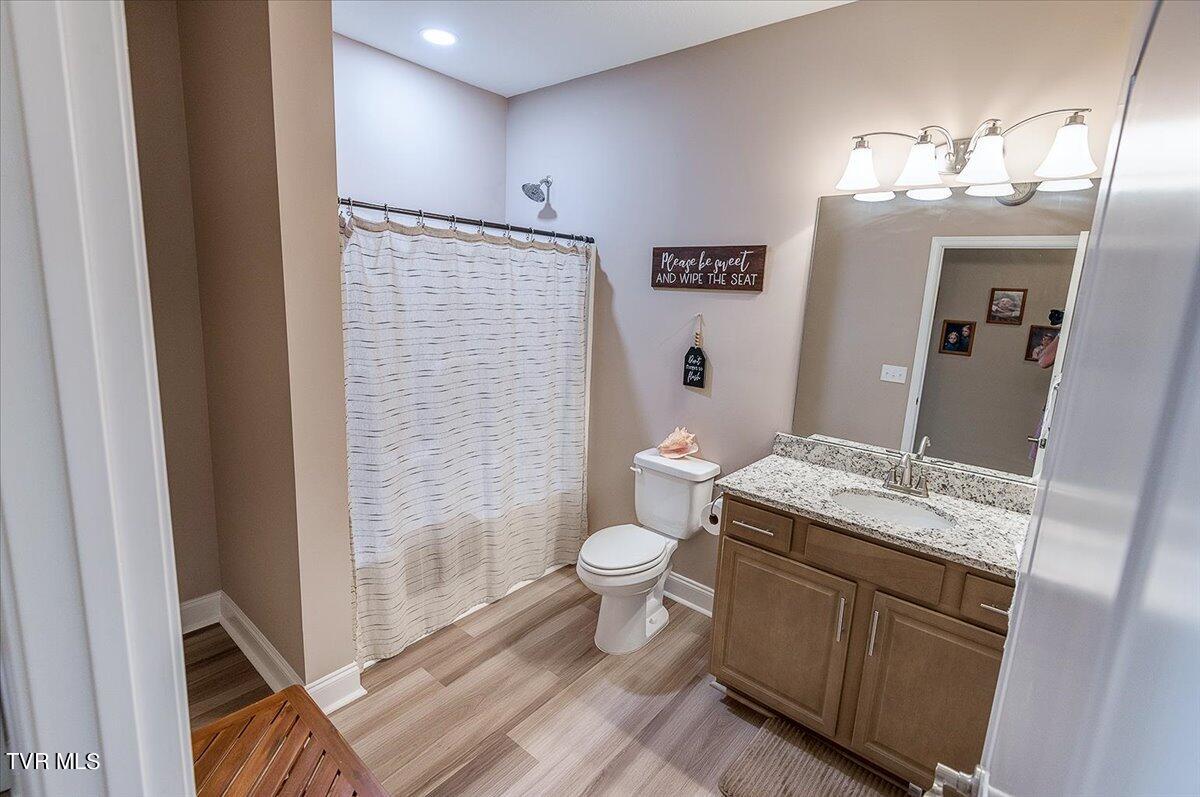 1250 McMillan Road Midway, TN 37809 - Photo 21 of 37 36-Shannon-H-1250-McMillan-Interior-6656
