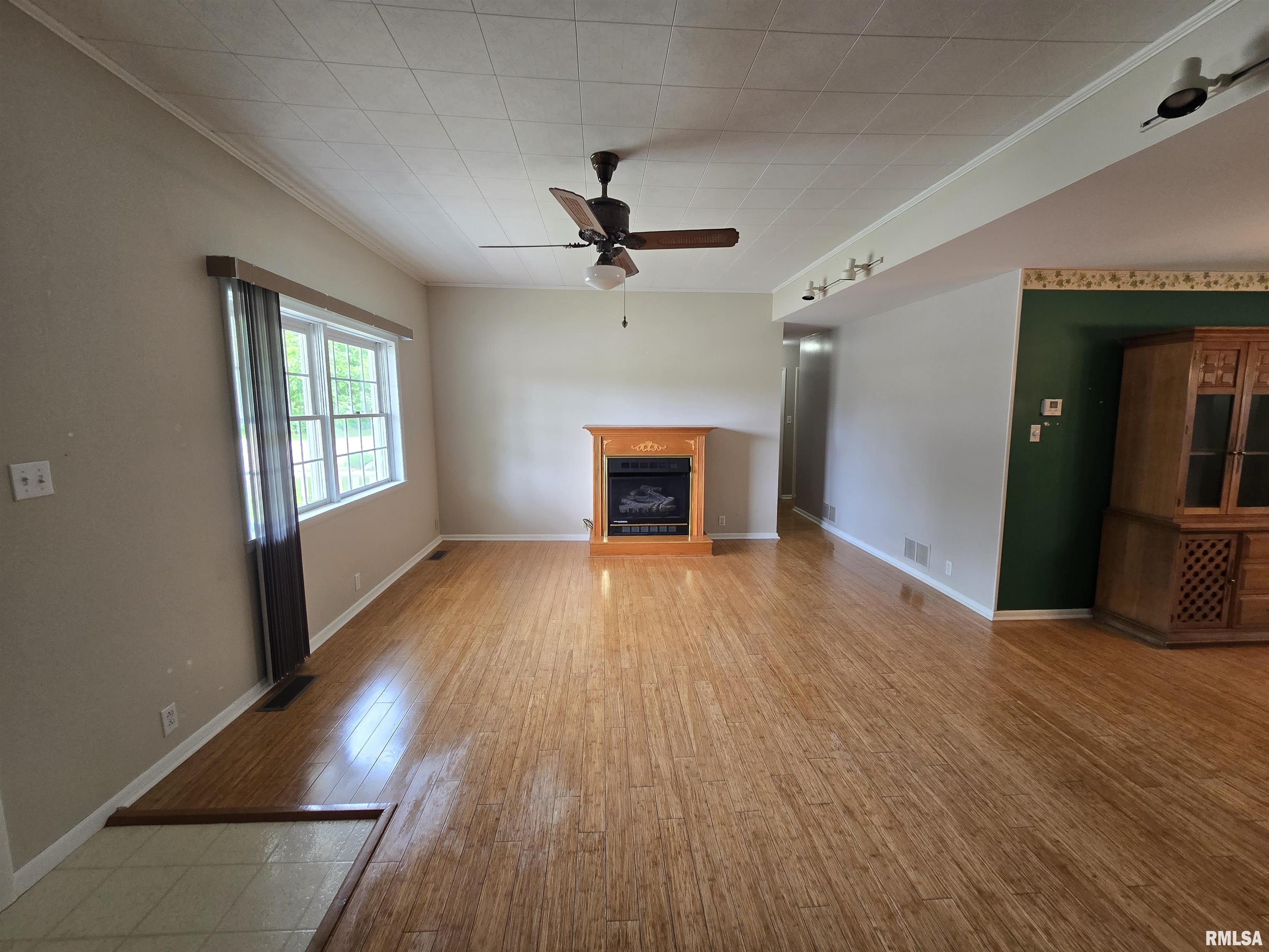 108 School Street Washington, IL 61571 - Photo 10 of 62