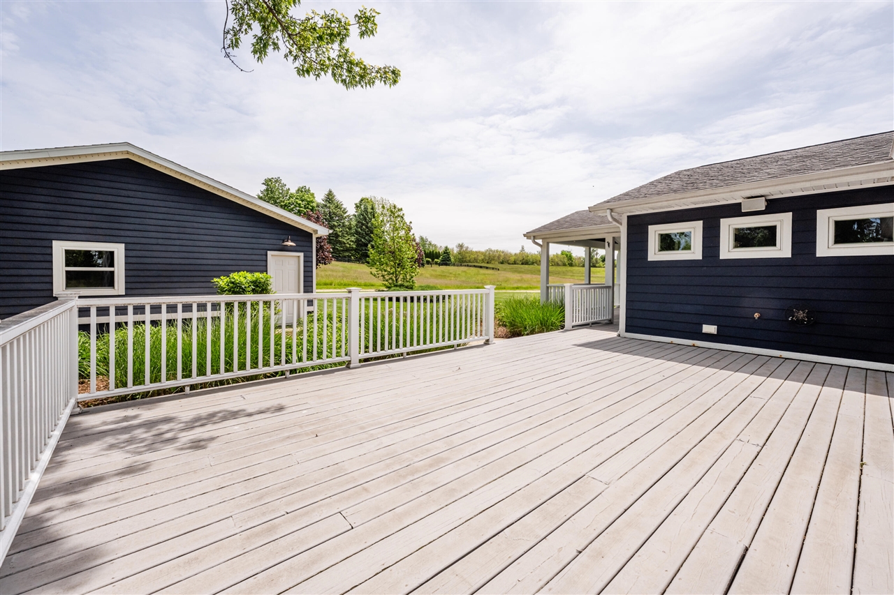 4980 Spring Creek Road Three Oaks, MI 49128 - Photo 41 of 67 Gallery Image 41