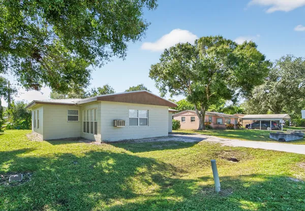 $220,000 | 2656 Northwest 5th Street, Okeechobee, FL 34972