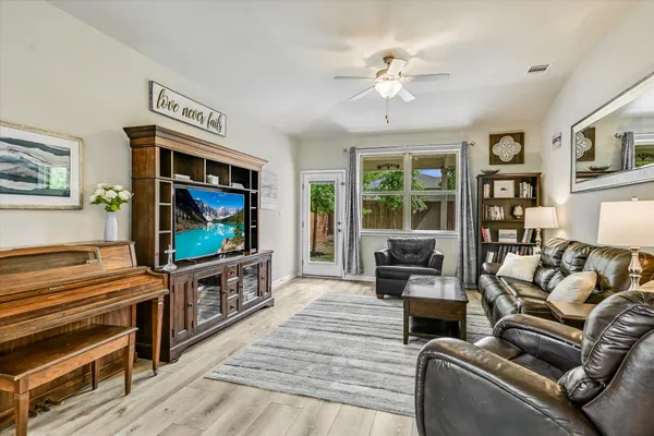 $379,000 | 1504 William Bee Drive, Leander, TX 78641