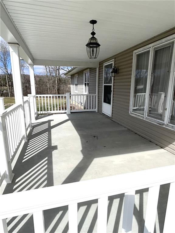 194 Nutt Road Grove City, PA 16127 - Photo 31 of 38 Screened In Back Patio