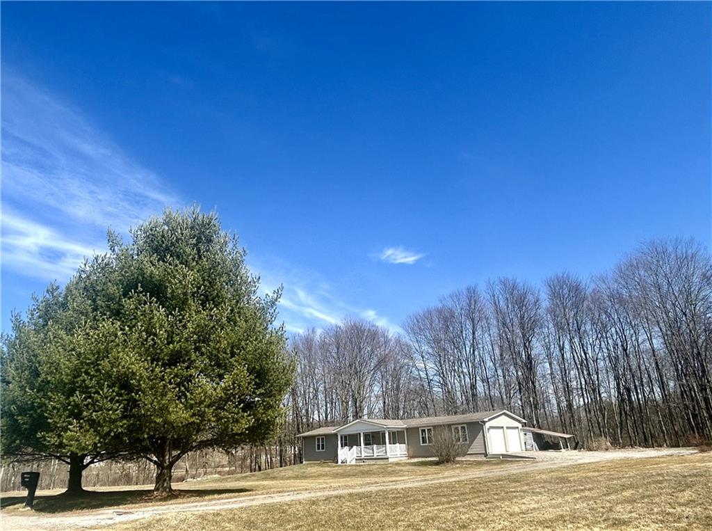 194 Nutt Road Grove City, PA 16127 - Photo 4 of 38 Beautiful Landscape