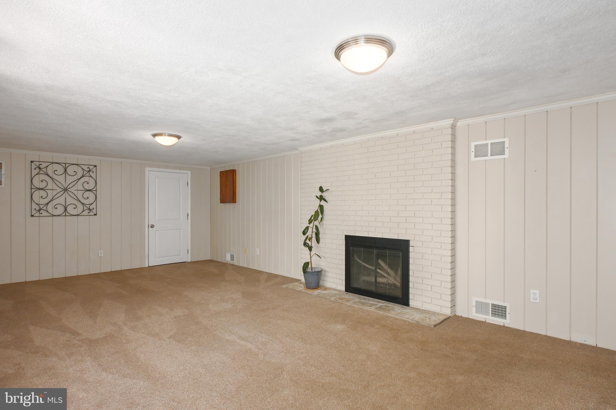 3726 Valley Road Ellicott City, MD 21042 - Photo 17 of 32 Gallery Image 17