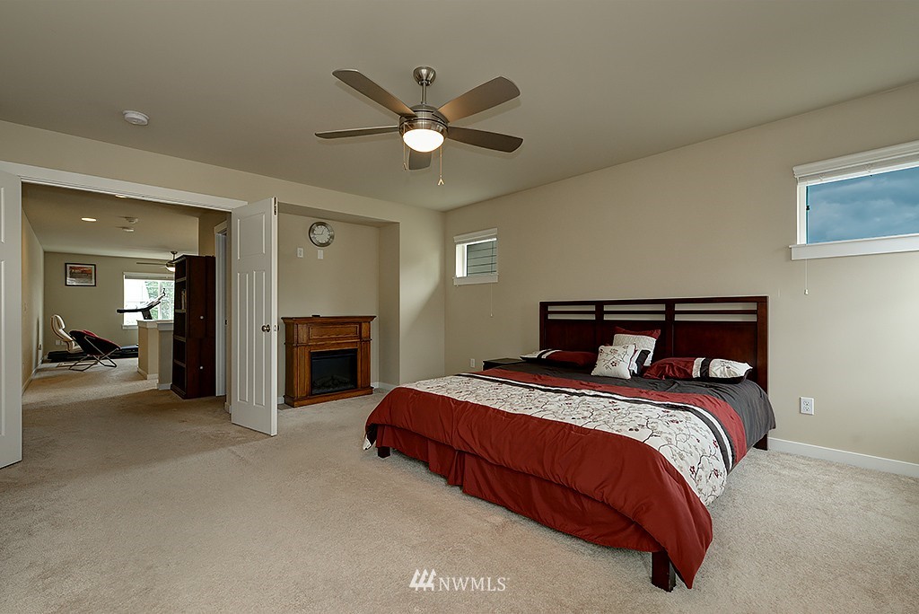 4111 180th Place Southeast Bothell, WA 98012 - Photo 13 of 23 Gallery Image 13