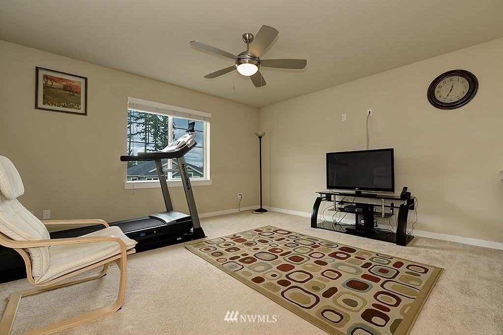 4111 180th Place Southeast Bothell, WA 98012 - Photo 20 of 23 Gallery Image 20
