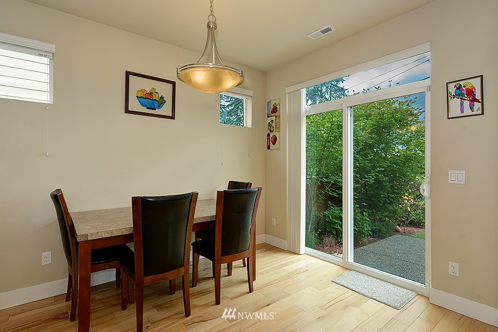 4111 180th Place Southeast Bothell, WA 98012 - Photo 6 of 23 Gallery Image 6