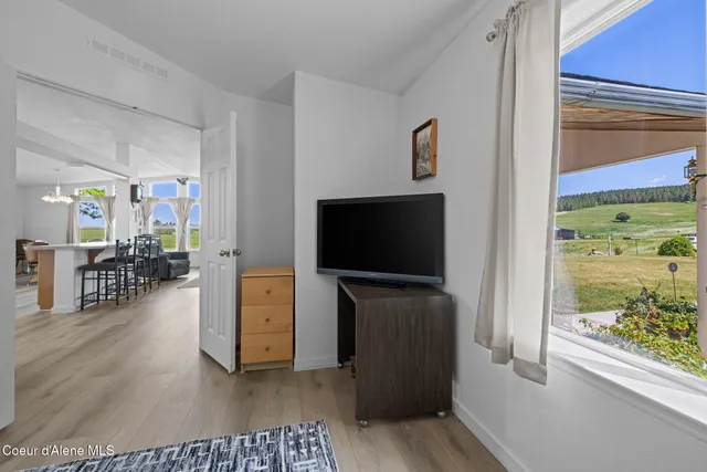 $689,900 | 10207 Sanders Road, Tensed, ID 83870