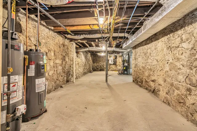 $839,900 | 36 Park Street, Methuen, MA 01844