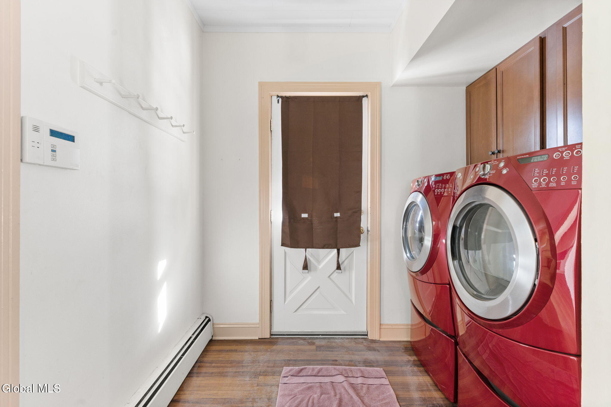 174 Menand Road Colonie, NY 12211 - Photo 12 of 47 12-web-or-mls-174-menand-rd