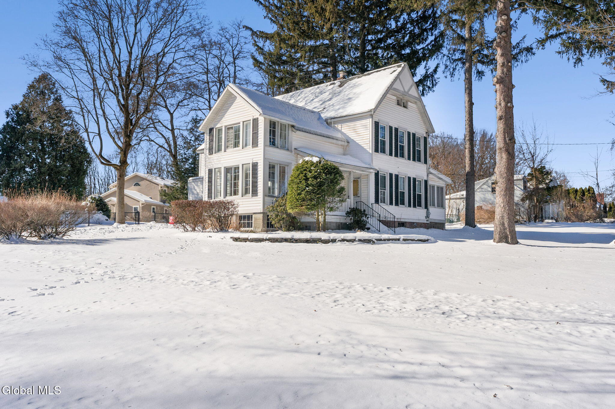 174 Menand Road Colonie, NY 12211 - Photo 2 of 47 3-web-or-mls-174-menand-rd