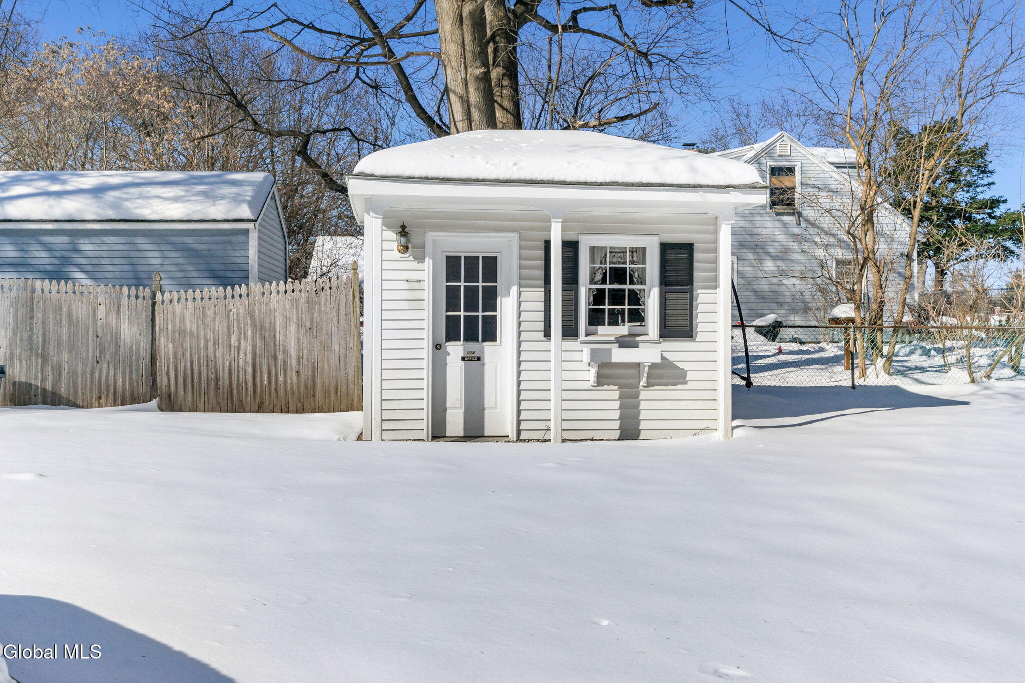 174 Menand Road Colonie, NY 12211 - Photo 7 of 47 48-web-or-mls-174-menand-rd