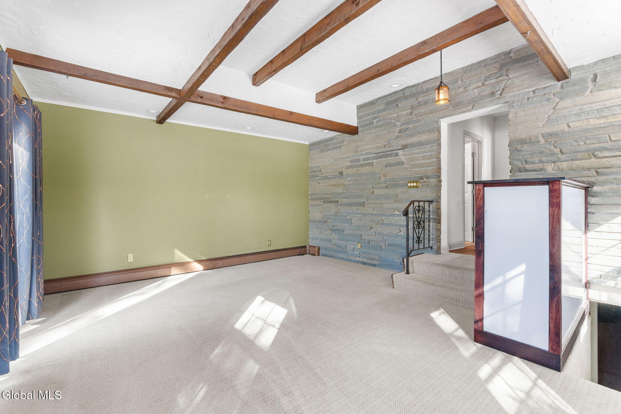 174 Menand Road Colonie, NY 12211 - Photo 8 of 47 8-web-or-mls-174-menand-rd