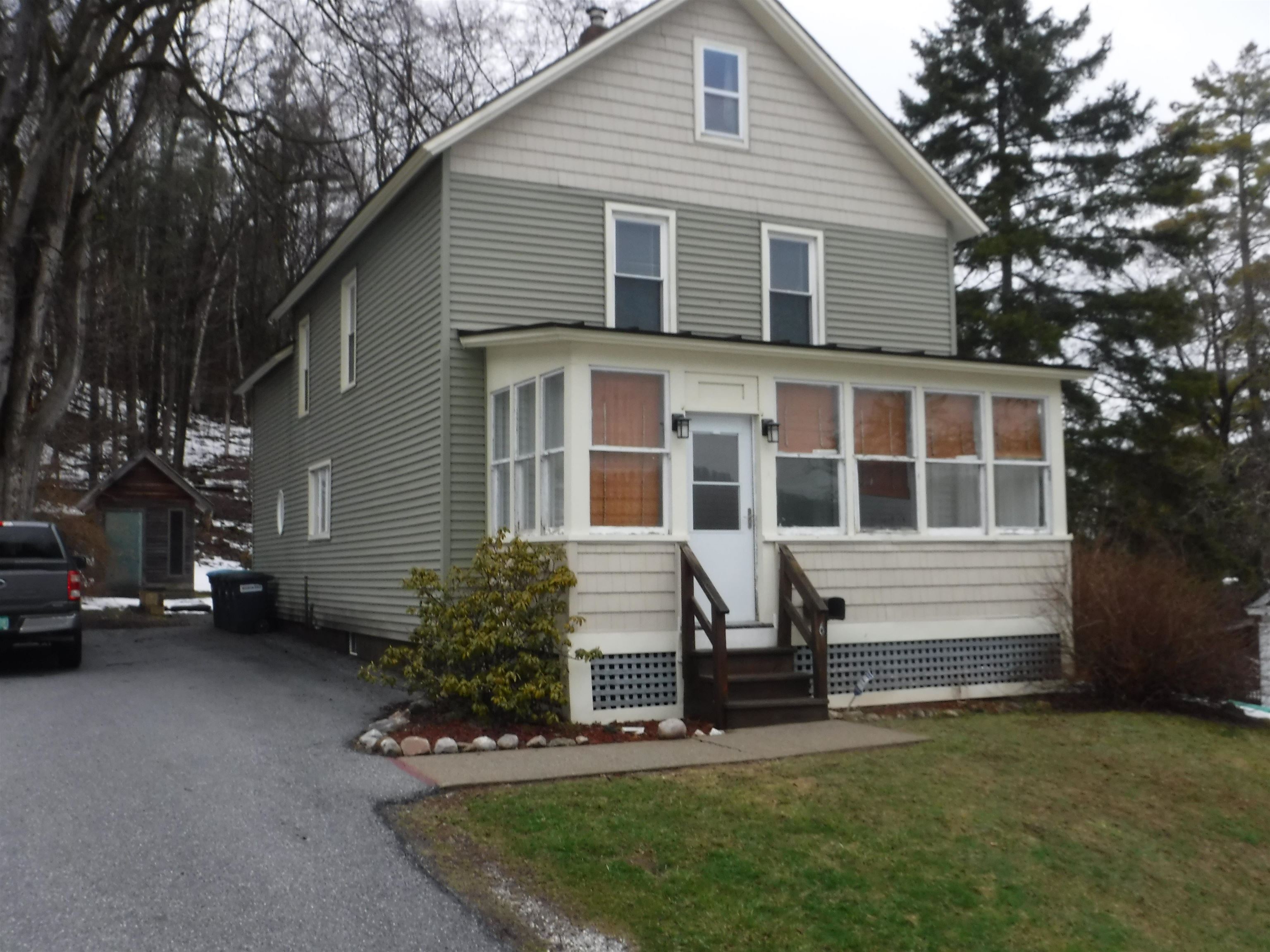 6 Pearl Street Proctor, VT 05765 - Photo 1 of 17 Gallery Image 1