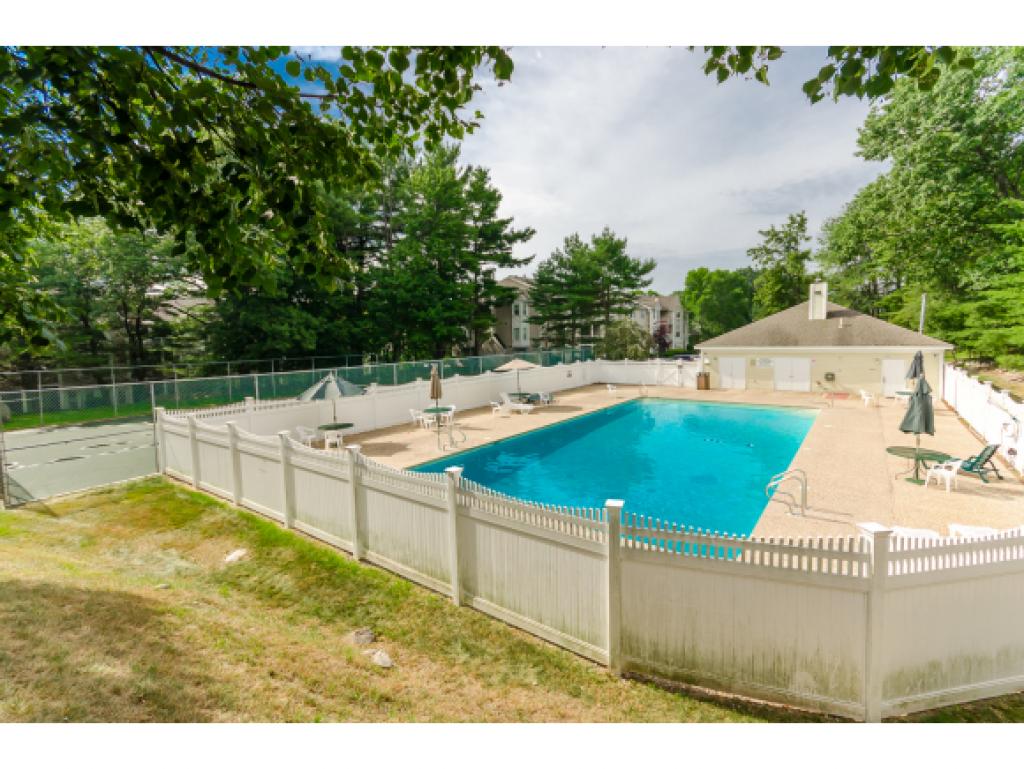 85 Middlesex Road, Unit 85 Merrimack, NH 03054 - Photo 19 of 22
