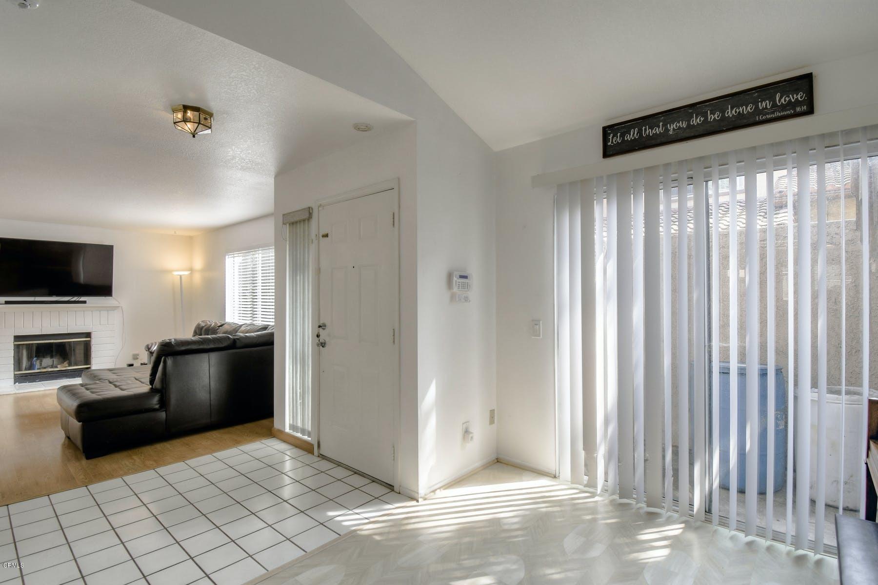 430 Percy Street Oxnard, CA 93033 - Photo 14 of 35 a view of a electric appliances in a room