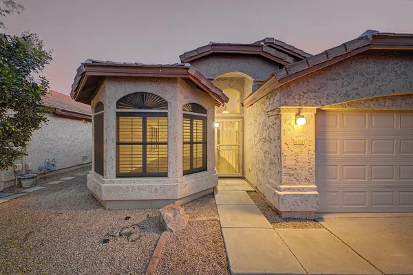 $2,900 | 4309 East Abraham Lane, Phoenix, AZ 85050