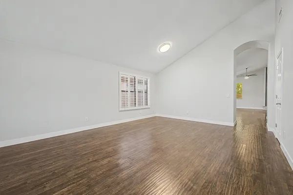 $2,900 | 4309 East Abraham Lane, Phoenix, AZ 85050