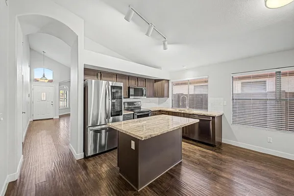 $2,900 | 4309 East Abraham Lane, Phoenix, AZ 85050