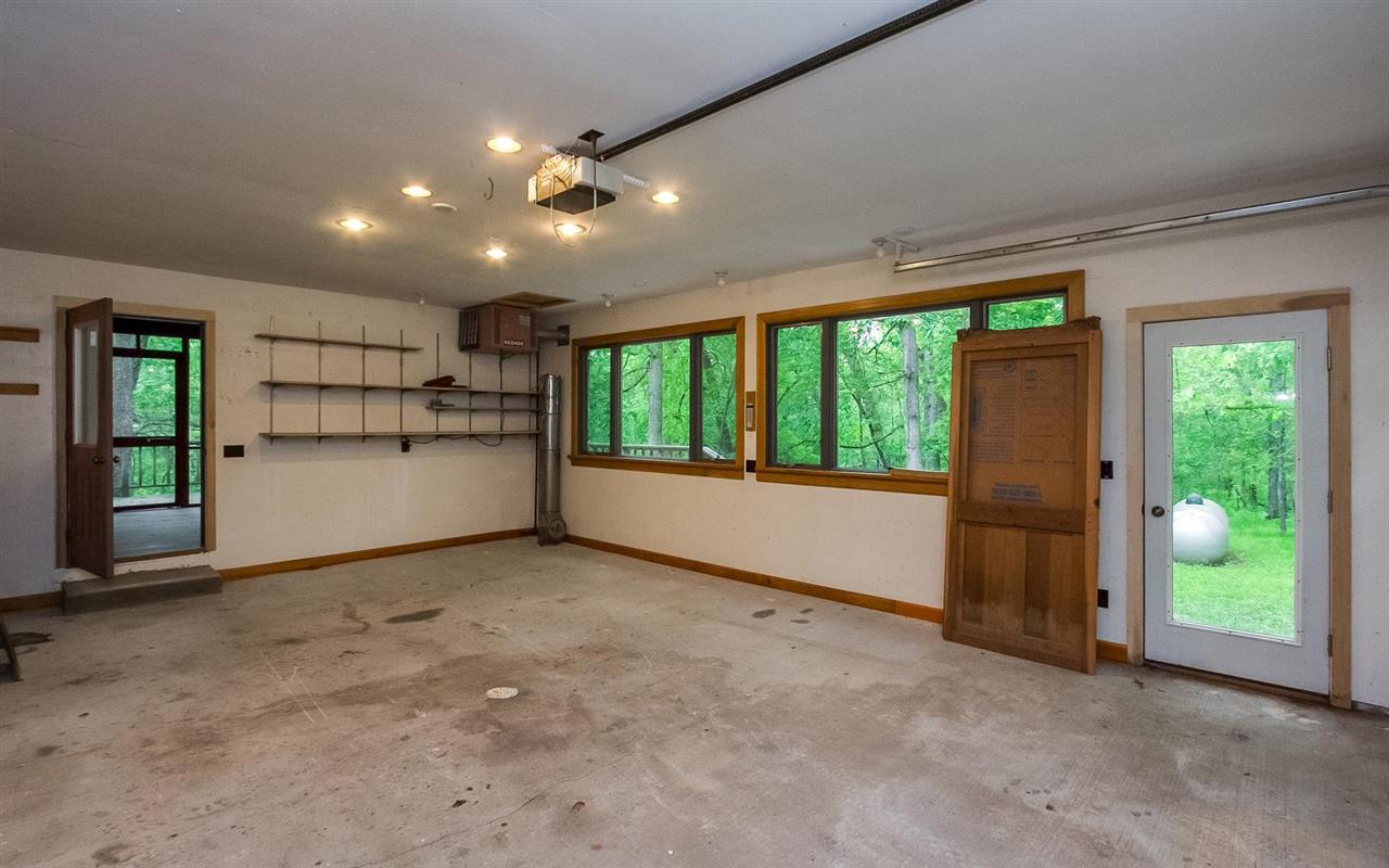 3976 Windwood Road Riverside, IA 52327 - Photo 33 of 43 Gallery Image 33