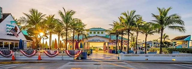 $284,900 | 1461 South Ocean Boulevard, Unit 211, Lauderdale-by-the-Sea, FL 33062