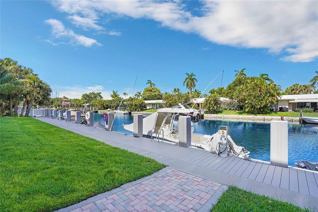 1461 South Ocean Boulevard, Unit 211 Lauderdale-by-the-Sea, FL 33062 - Photo 6 of 65 NO ASSESSMENT!!. THE BUILDING HAD A $1.5 MILLION DOLLAR RESTORATION WITH ITS 40 YEAR INSPECTION, SIRS, RESERVES, ASSESSMENTS ALL PAID BY SELLER!!!.. A BEACH & BOAT LOVERS DREAM!!.. A PRIVATE DEEDED BEACH ACCESS ACROSS THE STREET & NEW BOAT DOCK TO LIVE THE LIFESYTLE OF LAUDERDALE BY THE SEA. THIS HIGHLY DEMANDED 1 BEDROOM 1.5 BATH UNIT FEATURES THE PERFECT LOCATION IN A WELL MANAGED COMPLEX WITH ALL CERTIFICATIONS COMPLETED. THE UNIT IS MOVE IN READY. IT OFFERS RELAXING COURTYARD AND POOL VIEWS!