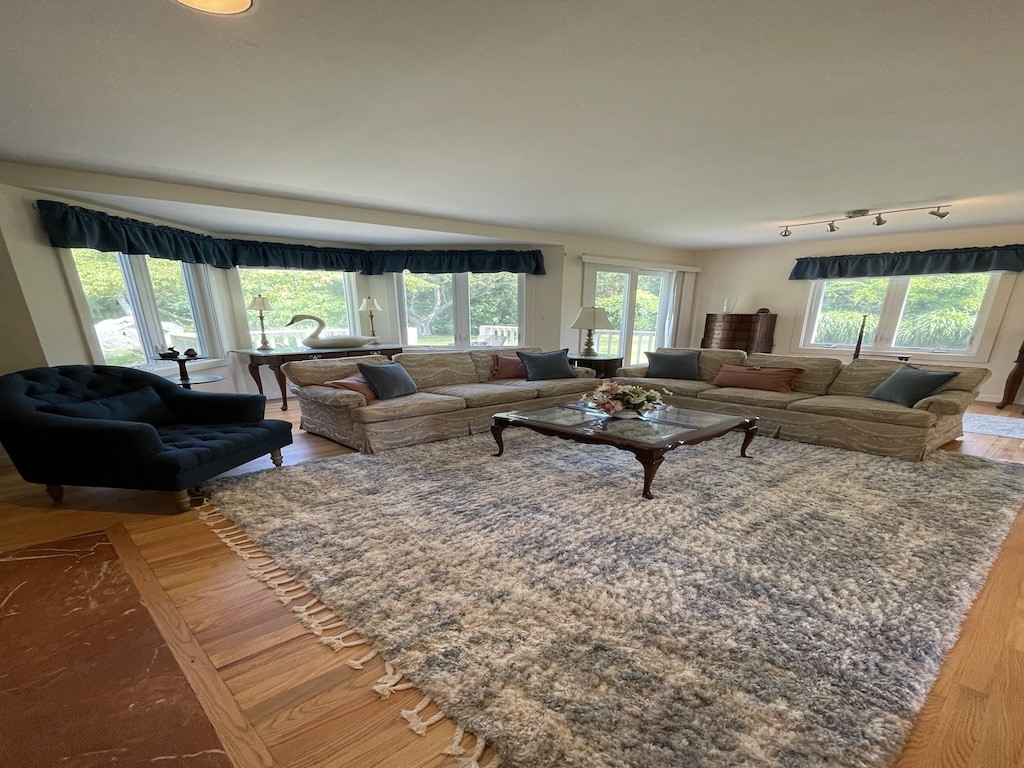 15 Hammersmith Road, Unit 33 Newport, RI 02840 - Photo 3 of 39