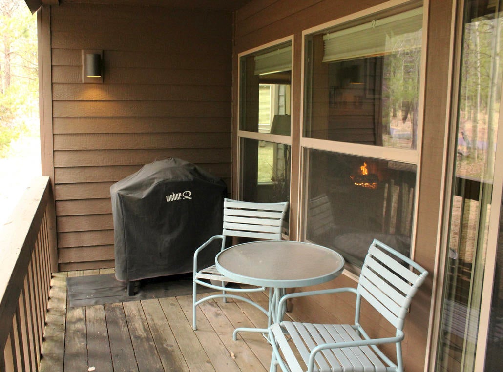57377-29b2 Beaver Ridge Loop Sunriver, OR 97707 - Photo 19 of 23 19-deck-R29
