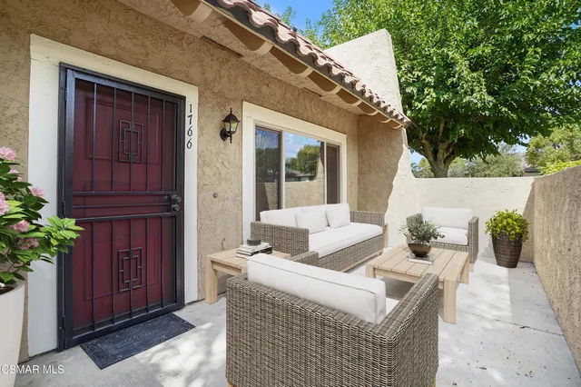 a view of outdoor space yard and patio