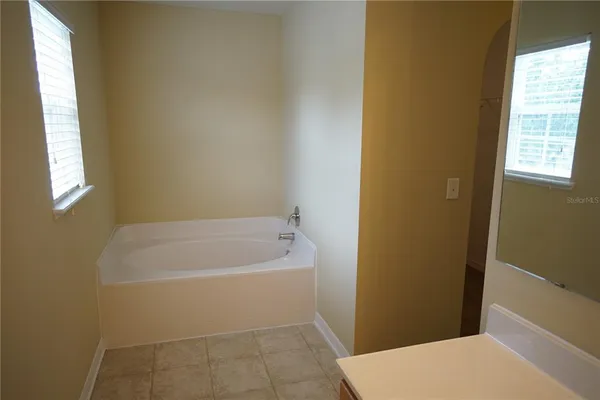 $2,200 | 10427 River Bream Drive, Riverview, FL 33569