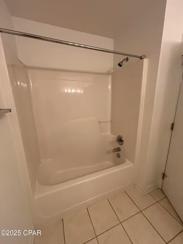 $1,575 | 3022 Meadow Street, Lynn Haven, FL 32444